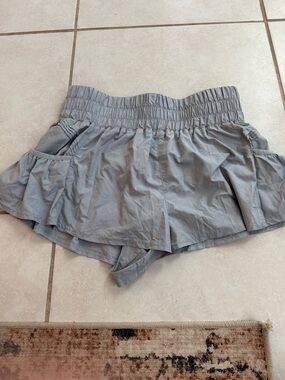 FP Movement by Free People Light Gray Athletic Ruffle Skort Shorts